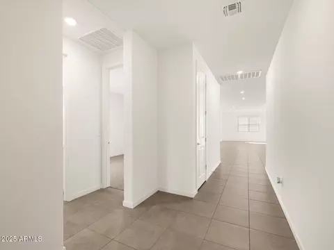 37473 W San Ildefanso Ave, Maricopa, AZ 85138