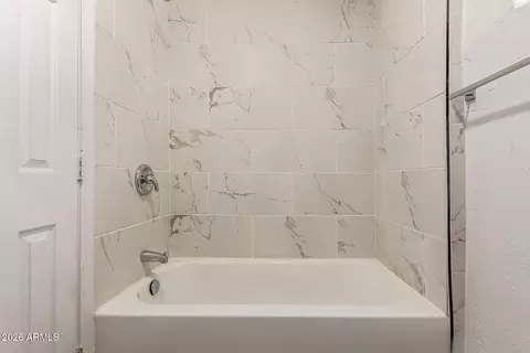 Bath - 411 W Bealey Ave, Coolidge, AZ 85128 photo 1 of 3