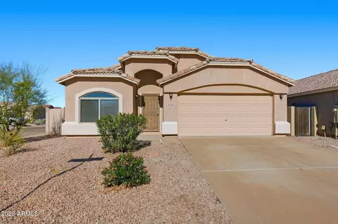 3868 W Yellow Peak Dr, San Tan Valley, AZ 85142