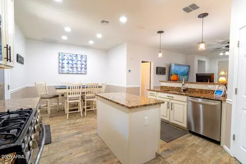 Kitchen - 7511 E Osage Ave, Mesa, AZ 85212 photo 3 of 4