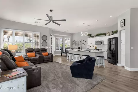 Living - 4680 E Nightingale Ln, Gilbert, AZ 85298 photo 3 of 3