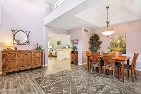Dining - 3015 E Coolidge St #10, Phoenix, AZ 85016 photo 1 of 2