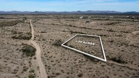 442 W Nn W Highland Ave #178, Tonopah, AZ 85354