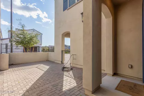 Exterior - 1476 E Shannon St, Gilbert, AZ 85295 photo 9 of 20
