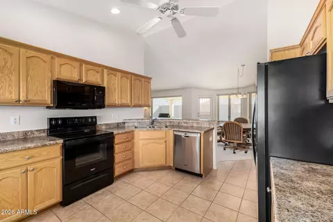 Kitchen - 11545 E Monterey Ave, Mesa, AZ 85209 photo 1 of 5