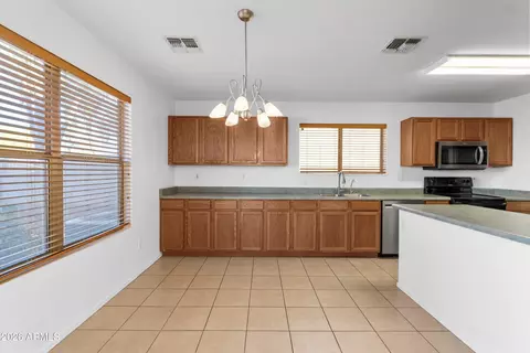 Kitchen - 11548 E Flower Cir, Mesa, AZ 85208 photo 2 of 5