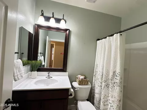 Bath - 2603 E Hickory St, Gilbert, AZ 85298 photo 2 of 2
