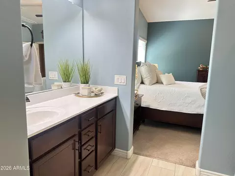 Bath - 2603 E Hickory St, Gilbert, AZ 85298 photo 1 of 2