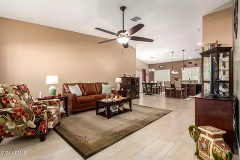 2603 E Hickory St, Gilbert, AZ 85298