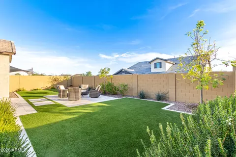 Exterior - 8061 E Jaeger St, Mesa, AZ 85207 photo 6 of 6
