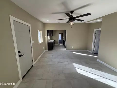 Living - 1044 E Whitton Ave, Phoenix, AZ 85014 photo 6 of 11