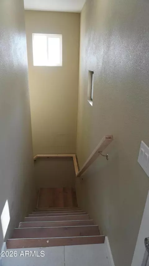 Entry Way - 1044 E Whitton Ave, Phoenix, AZ 85014 photo 5 of 6