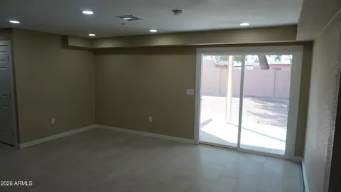 Living - 1044 E Whitton Ave, Phoenix, AZ 85014 photo 10 of 11
