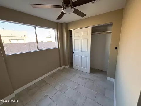 Bedroom - 1044 E Whitton Ave, Phoenix, AZ 85014 photo 3 of 10