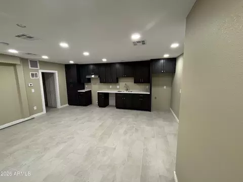 Living - 1044 E Whitton Ave, Phoenix, AZ 85014 photo 9 of 11