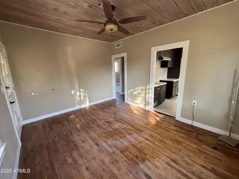 Living - 1044 E Whitton Ave, Phoenix, AZ 85014 photo 5 of 11