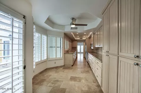 Entry Way - 77 E Missouri Ave #49, Phoenix, AZ 85012 photo 1 of 2