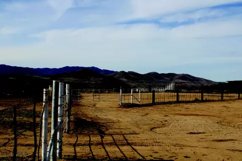 tbd W Warbonnet Xing #24, Willcox, AZ 85643 photo 34