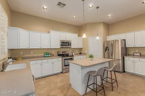 Kitchen - 2860 E Lexington Ct, Gilbert, AZ 85234 photo 4 of 4