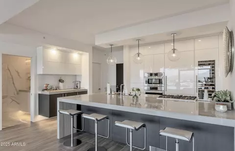 7120 E Kierland Blvd #901, Scottsdale, AZ 85254