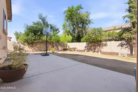 Exterior - 66 E Julian Dr, Gilbert, AZ 85295 photo 4 of 10