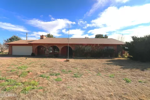 11870 N Fort Grant Rd, Willcox, AZ 85643
