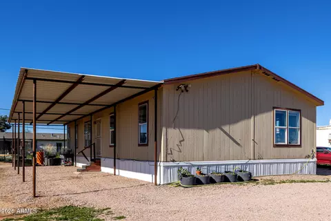 5604 N Tally Ho Ln, Casa Grande, AZ 85122