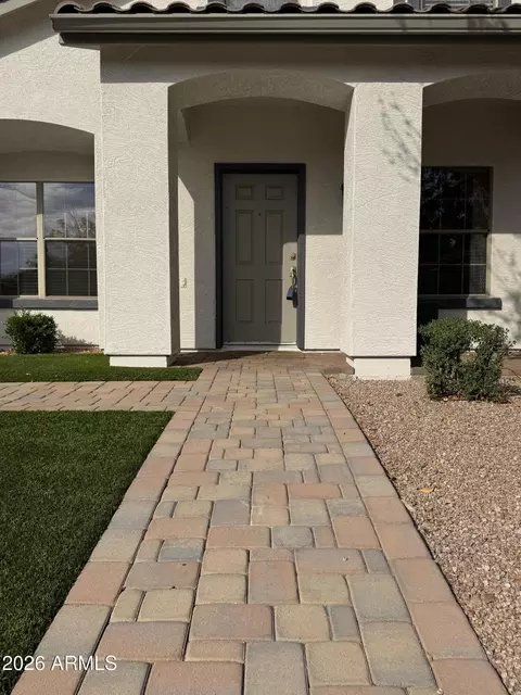 Exterior - 3750 E Orchid Ln, Gilbert, AZ 85296 photo 2 of 5