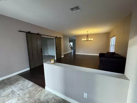Living - 3750 E Orchid Ln, Gilbert, AZ 85296 photo 4 of 6