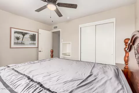 Bedroom - 5823 E Des Moines St, Mesa, AZ 85205 photo 4 of 4