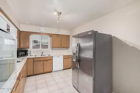 Kitchen - 5823 E Des Moines St, Mesa, AZ 85205 photo 2 of 4