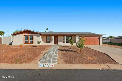1461 N 63rd Pl, Mesa, AZ 85205