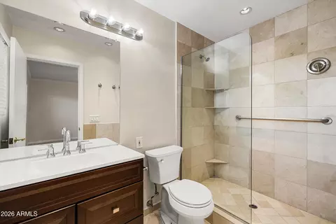 Bath - 3421 E Camelback Rd, Phoenix, AZ 85018 photo 1 of 2