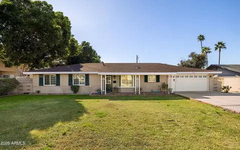 3421 E Camelback Rd, Phoenix, AZ 85018