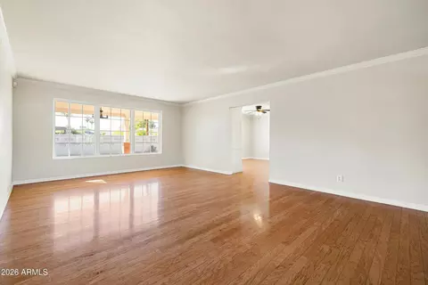 Living - 3421 E Camelback Rd, Phoenix, AZ 85018 photo 3 of 5