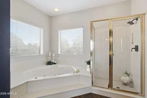 Bath - 3056 E Mallory St, Mesa, AZ 85213 photo 4 of 7