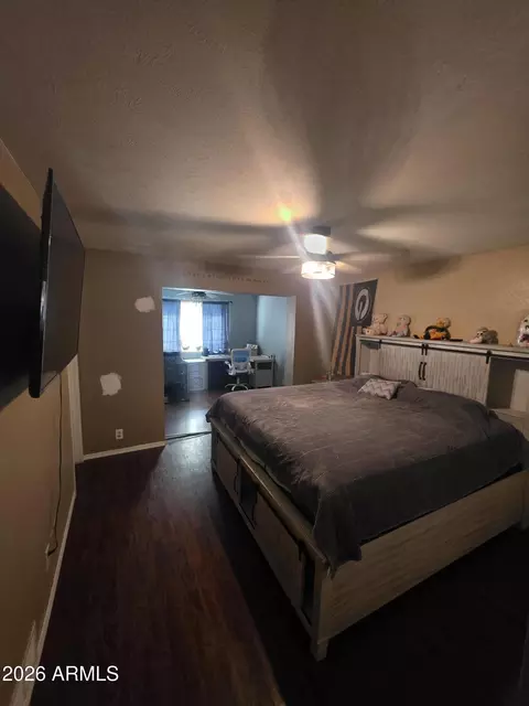 Bedroom - 1443 E Pepper Pl Pl, Mesa, AZ 85203 photo 1 of 7