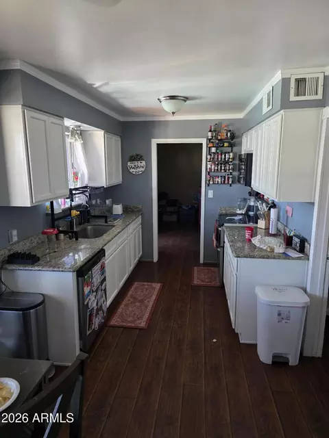Kitchen - 1443 E Pepper Pl Pl, Mesa, AZ 85203 photo 1 of 1