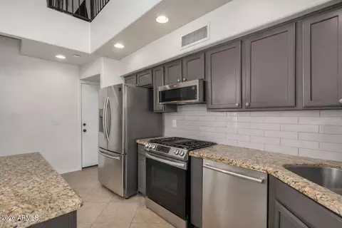 Kitchen - 3423 E Lance Ln, Phoenix, AZ 85018 photo 2 of 3