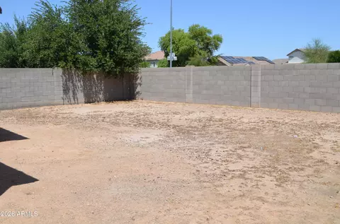 Exterior - 5409 S 11th St, Phoenix, AZ 85040 photo 1 of 4
