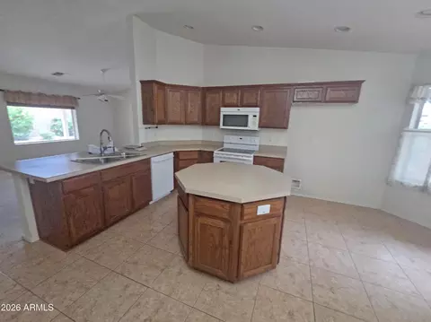 Kitchen - 11046 E Naranja Ave, Mesa, AZ 85209 photo 1 of 1