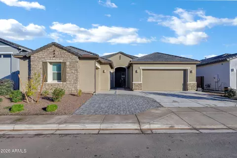 3228 E Saddletree Way, San Tan Valley, AZ 85140