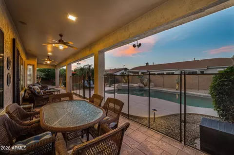 Exterior - 320 E Mary Ln, Gilbert, AZ 85296 photo 2 of 5