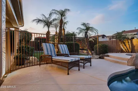 Exterior - 320 E Mary Ln, Gilbert, AZ 85296 photo 4 of 5