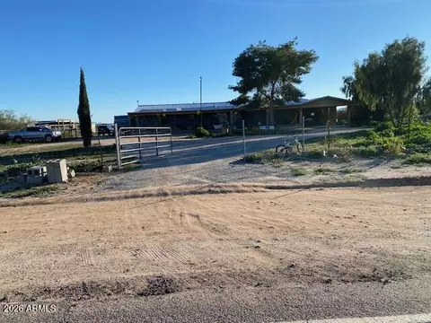 21301 W Dove Valley Rd W, Wittmann, AZ 85361