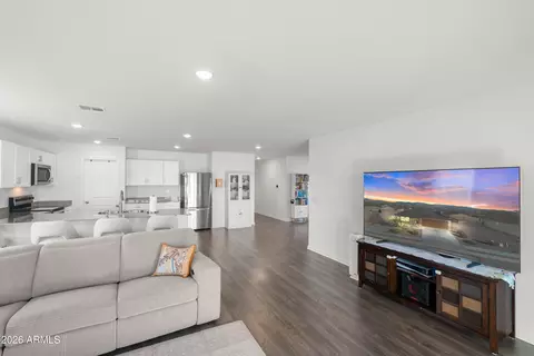 1243 S Lenora Loop, Benson, AZ 85602