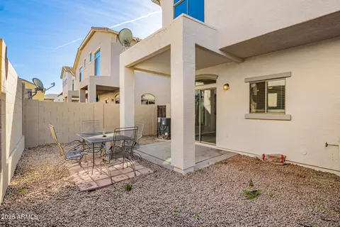 Exterior - 2150 E Bell Rd #1075, Phoenix, AZ 85022 photo 7 of 13