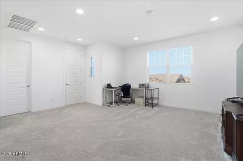 Entry Way - 2327 E Ridgewood Ln, Gilbert, AZ 85298 photo 6 of 8