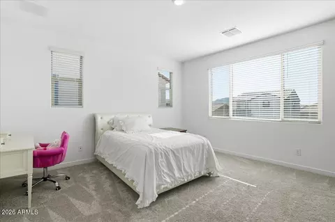 Bedroom - 2327 E Ridgewood Ln, Gilbert, AZ 85298 photo 2 of 6