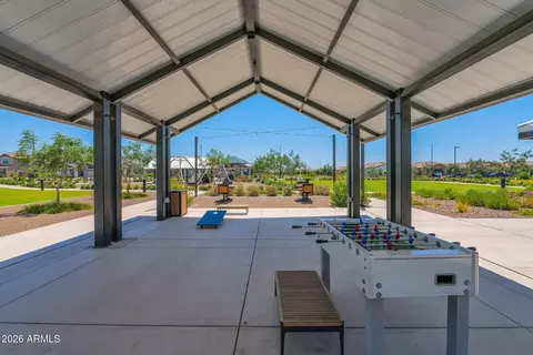 View/Area - 2327 E Ridgewood Ln, Gilbert, AZ 85298 photo 6 of 8